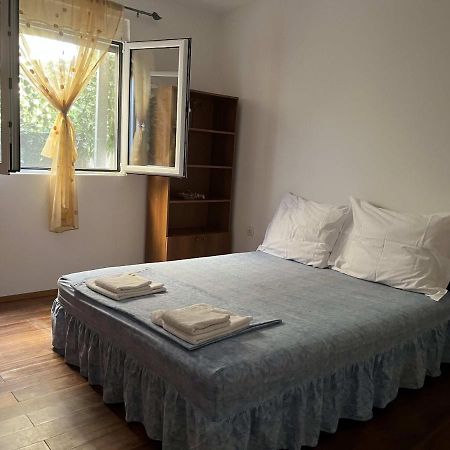 Apartman Any Бар Екстериор снимка