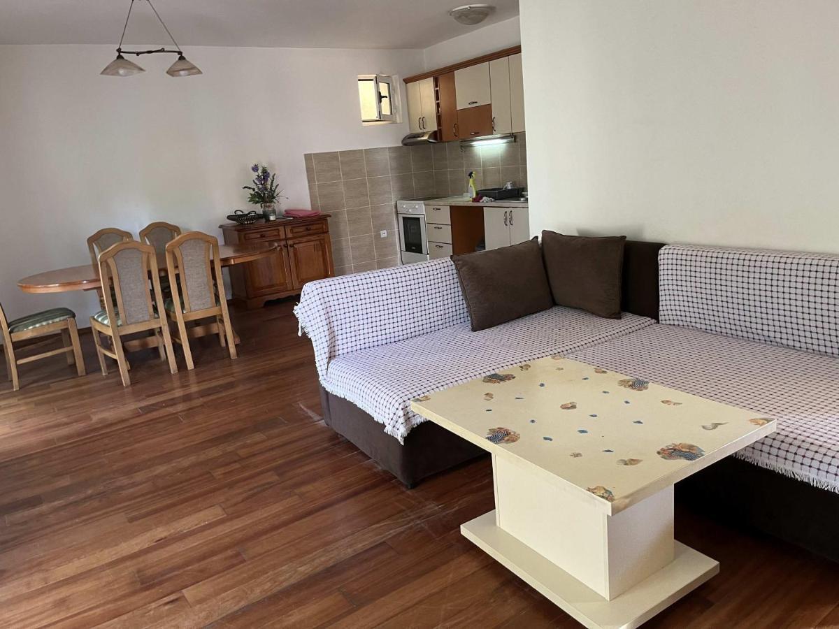 Apartman Any Бар Екстериор снимка