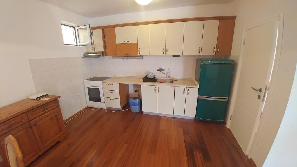 Apartman Any Бар Екстериор снимка
