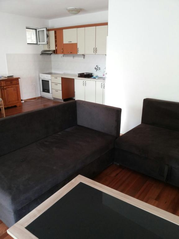 Apartman Any Бар Екстериор снимка